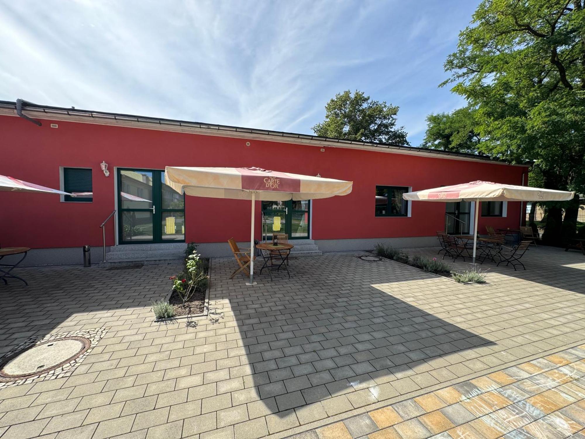 Bed & Breakfast Am Waldguertel Форст Екстер'єр фото